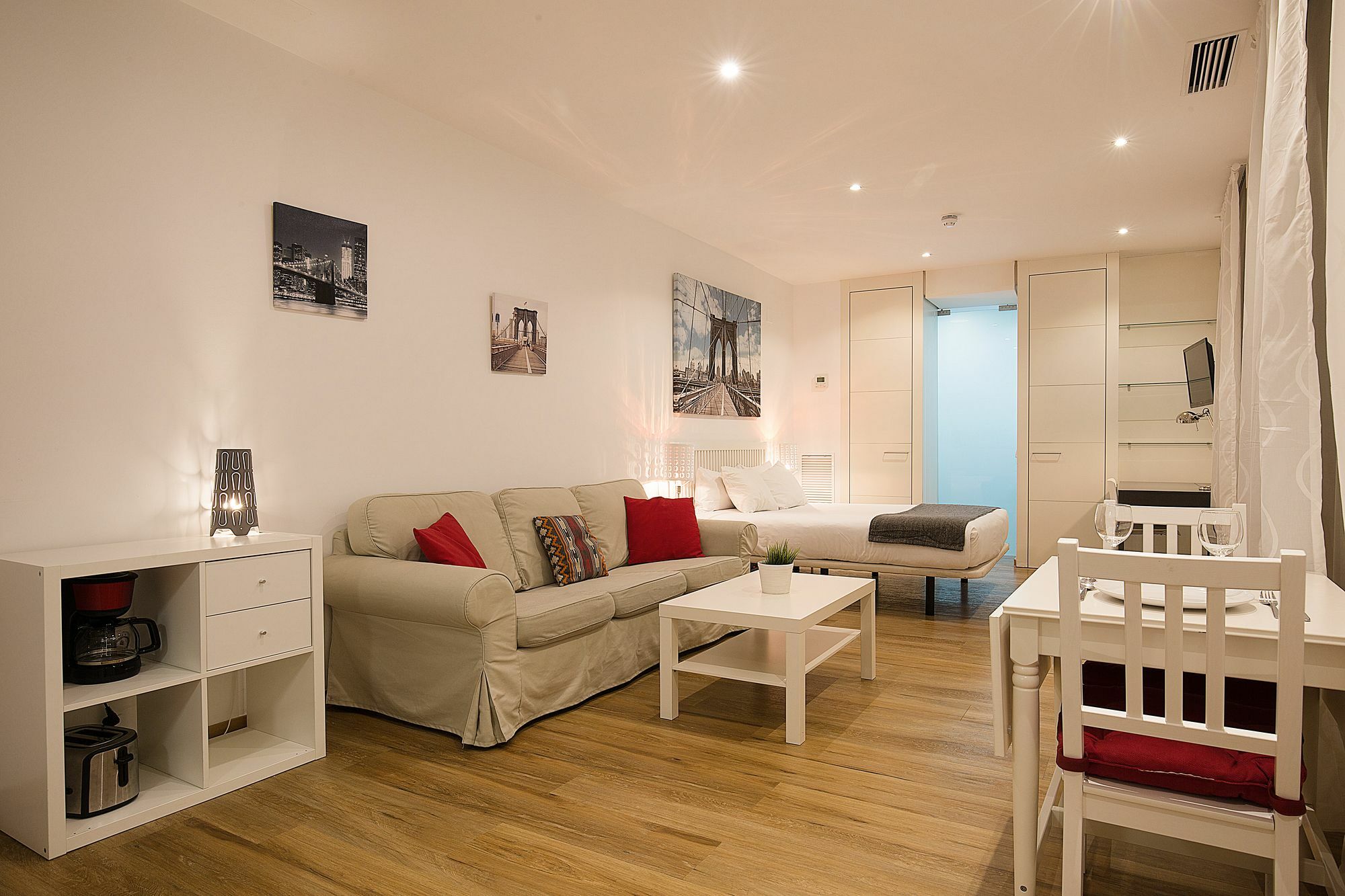 Apartamentos San Lorenzo 26 مدريد المظهر الخارجي الصورة