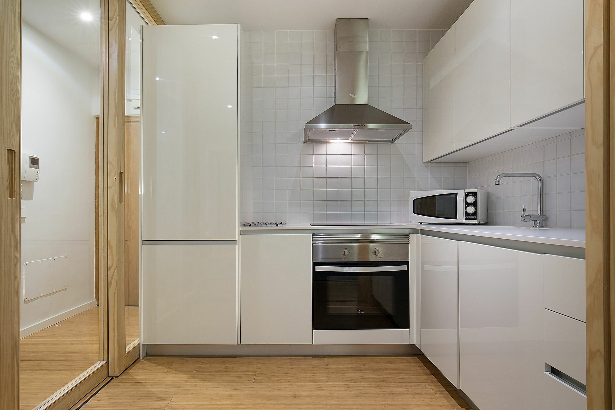 Apartamentos San Lorenzo 26 مدريد المظهر الخارجي الصورة